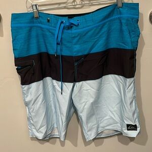 Quicksilver swim trunks size 36